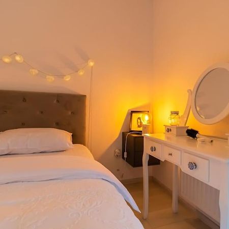 Arte - 2 Bedroom Apartment Near Coresi Mall With Free Parking Brasov Exterior photo