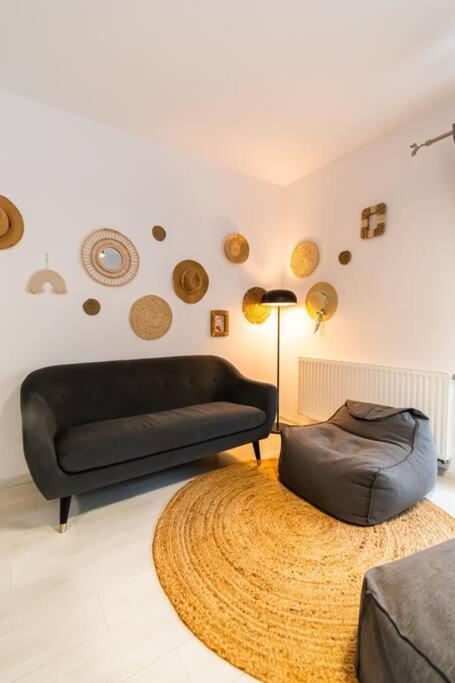 Arte - 2 Bedroom Apartment Near Coresi Mall With Free Parking Brasov Exterior photo